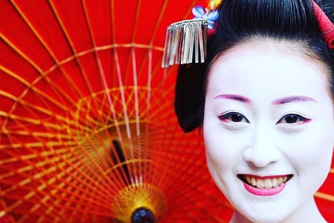 Private Dinner with Maiko and Geiko in Kyoto - What the private format really changes