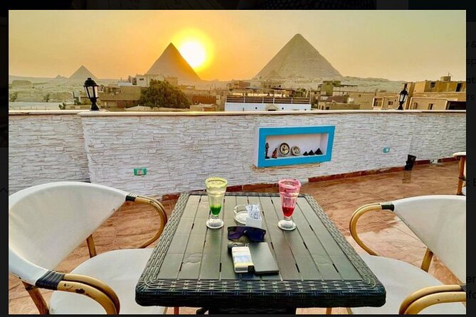 Private Dinner with Sound and Light Show in Nazlet El Samman - Dinner beneath the Giza Pyramids