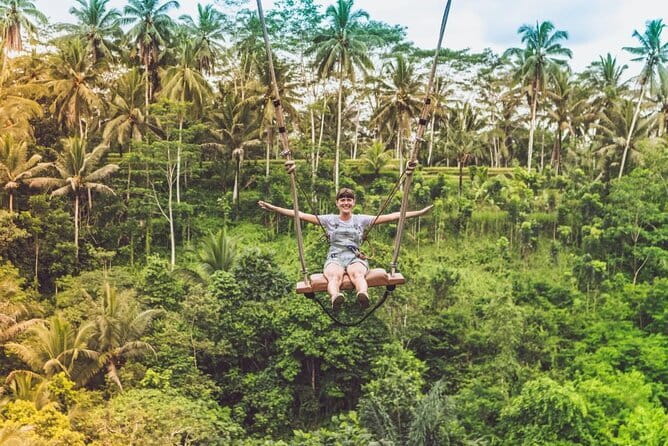 Private Floating Breakfast Jungle Swing and Romantic Spa in Ubud - Coffee tasting adds context to the scenery