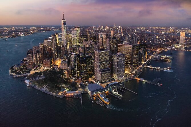 Private New York City Helicopter Tour for Couples from Westchester - A private flight changes the mood