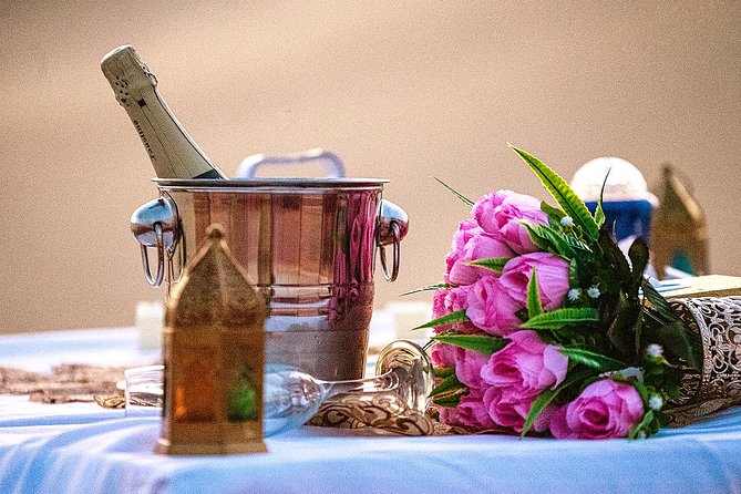 Private Romantic Dinner in Desert Abu Dhabi with Hot BBQ Dinner - Sunset from your private dune setting