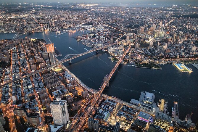 Private Romantic NYC Helicopter Scenic Charter with Champagne - Heliport planning can make or break the outing