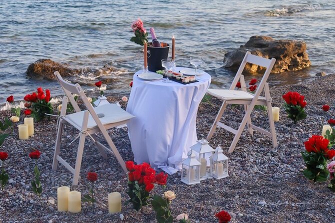 Private Romantic Picnics in Rhodes - A beach picnic arranged for the occasion