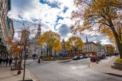 Private Romantic Stroll in Quebec Walking Tour for Couples