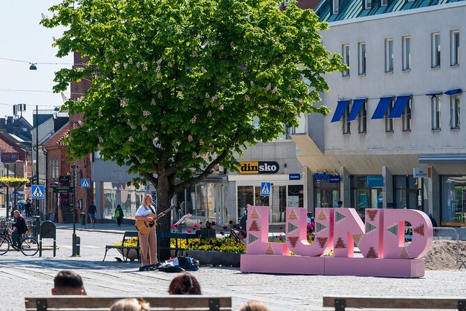 Private Romantic Walking Tour in Lund with Cathedral and Ruins - Finishing under the trees in Stadsparken