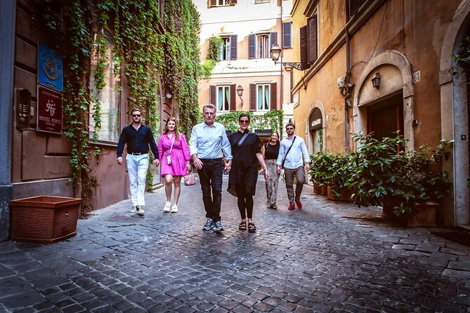 Professional Shooting in the most Romantic Places of Rome - Photo quality, posing, and delivery
