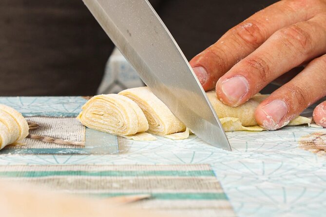 Proposal and Genuine Cooking Class - The balcony proposal and photography