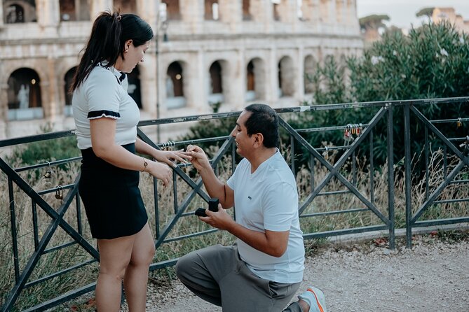 Proposal Photographer in Rome - Meeting at Oppio Caffè Near the Colosseum