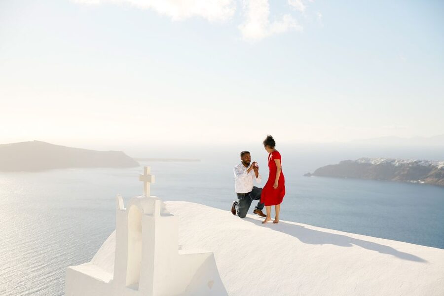 Proposal Photographer in Santorini - Planning the proposal before you reach Santorini