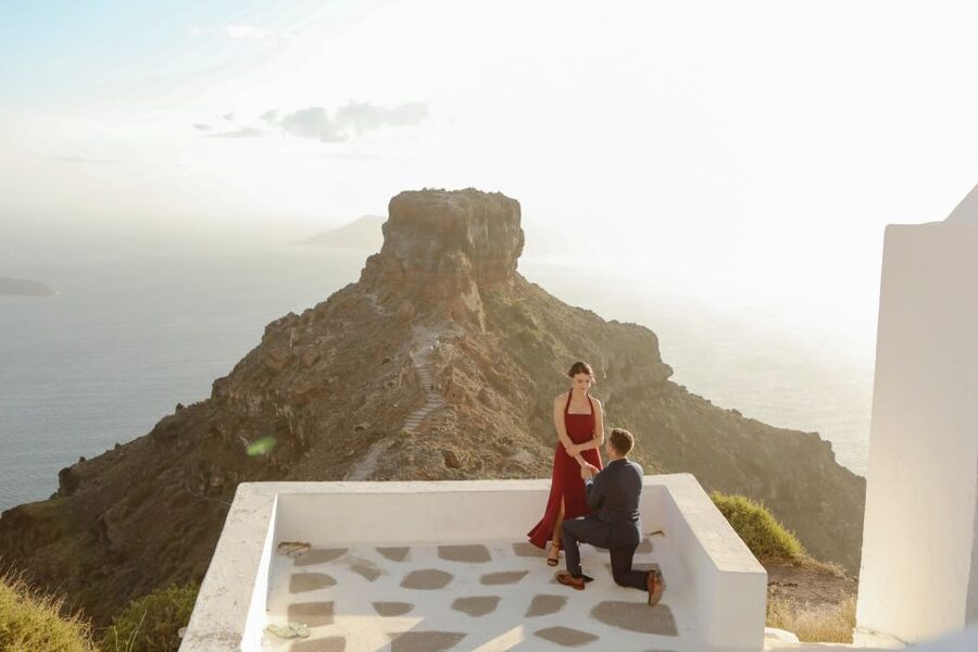 Proposal Photographer in Santorini - Is $303 good value for a private proposal?
