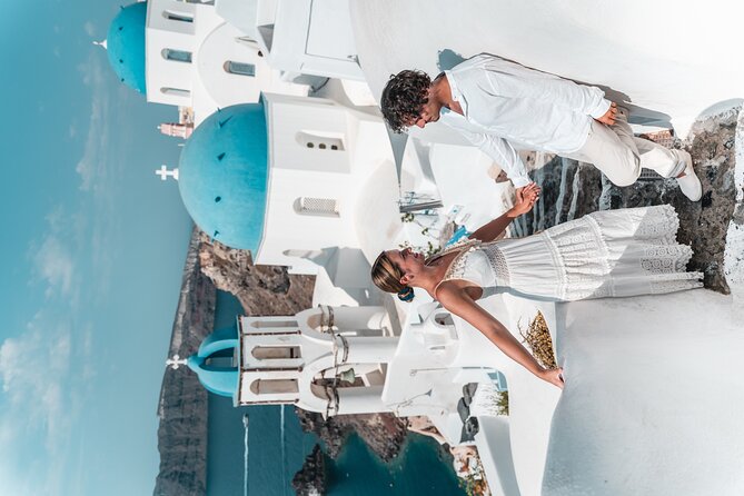 Proposal Photoshoot Santorini - What you receive for $234.80 per couple