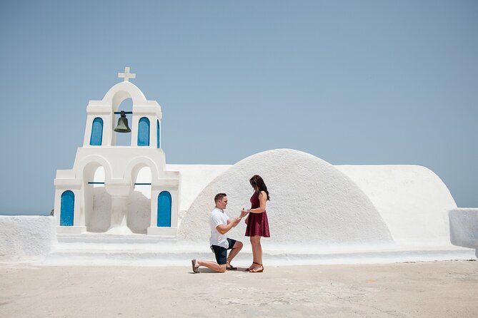 Proposal Photoshoot Santorini - What the strong service details mean