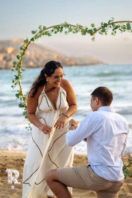 Proposal Photoshoot with Professional Photographer in Malta - Is $235 good value for two people?