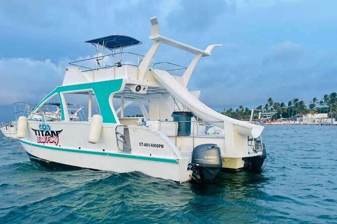 Punta Cana Party Boat (Only Adult) this Couple price - What the service can be like