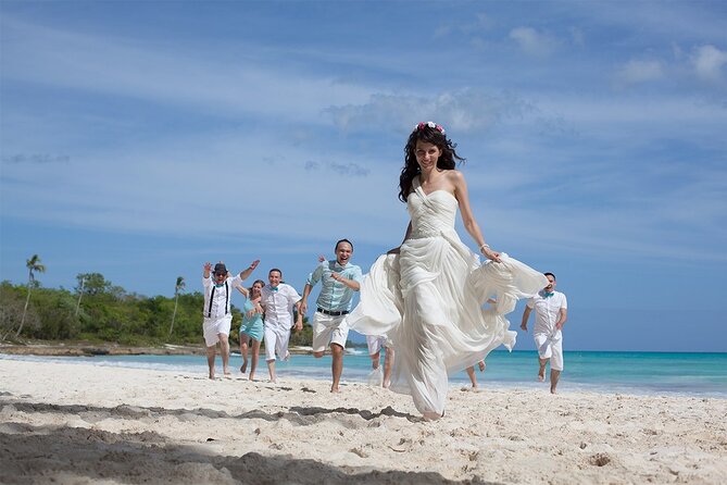 Punta Cana wedding photographer, Wedding ceremony - What the $400 price really covers