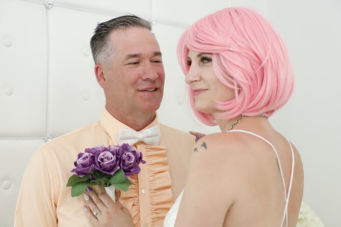 Quickie Las Vegas Wedding at Paradise Wedding Chapel - Witnesses, identification, and who can attend