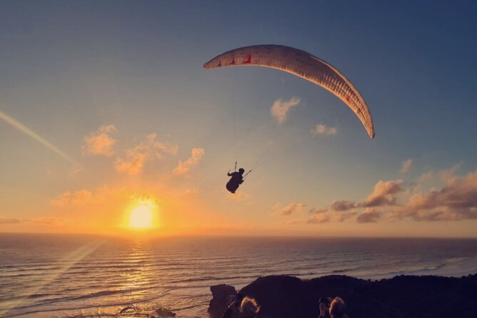 Romantic Auckland Sunset tour with Winery & Thermal pool - Muriwai Beach and the uncertain sunset