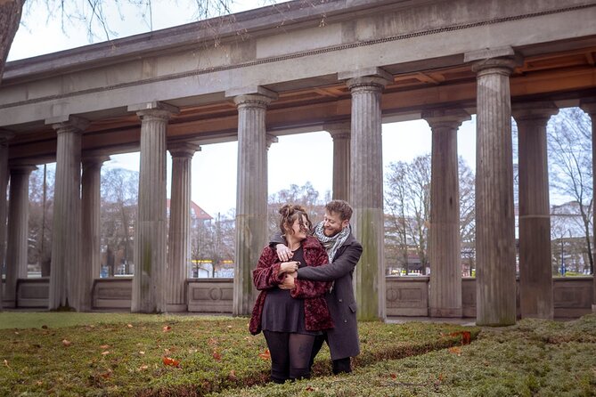 Romantic Couple Photoshoot in the Heart of Berlin - Key points to know before booking