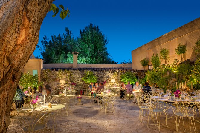 Romantic Dinner from Taormina with Vintage Car Tour - Who will enjoy this experience most