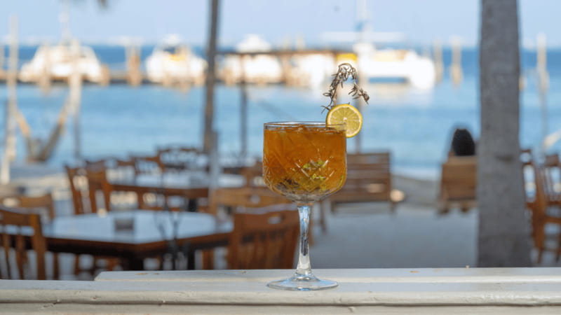 Romantic dinner in front of the sea - FAQ