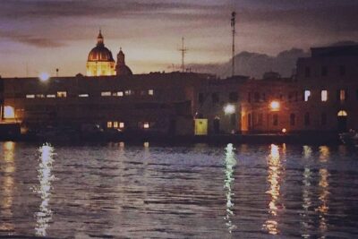 Romantic dinner on a boat – Catania