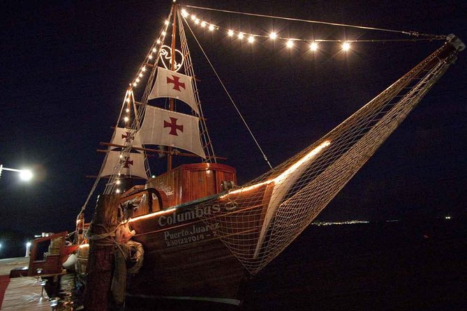 Romantic Dinner on a Spanish Galeon in Cancun - Saxophone, drinks, and the evening mood