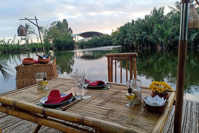 Romantic Dinning On The Bamboo Raft - What the $185 price buys you