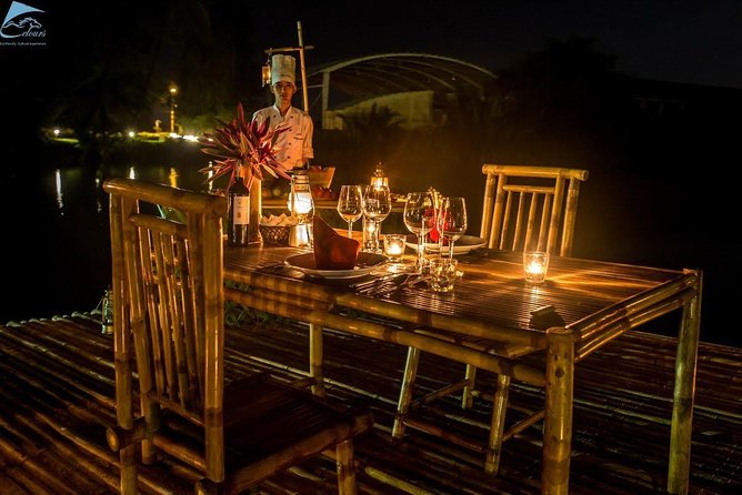 Romantic Dinning On The Bamboo Raft - Timing, transport, and comfort