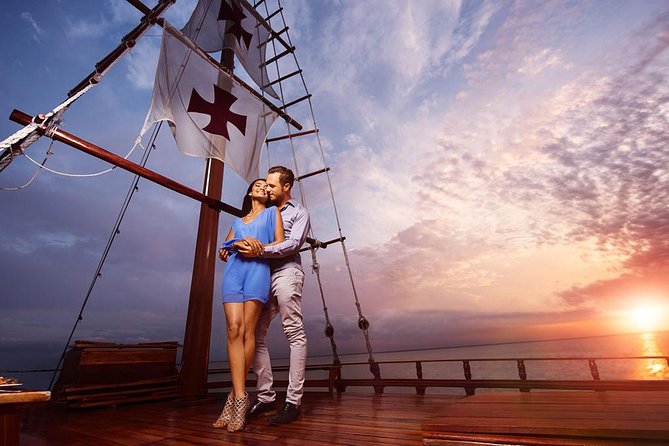 Romantic Experience Sunset Dinner Columbus in Cancun (2x1 price) - A Spanish galleon on Nichupté Lagoon