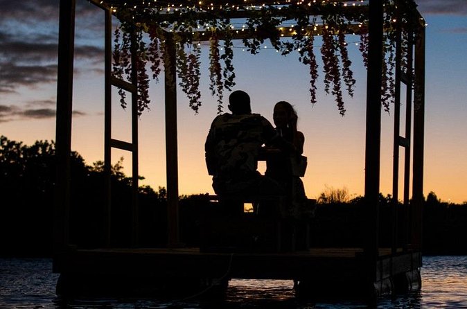 Romantic Floating Picnic Experience - Dessert, snacks, and drinks keep the meal relaxed