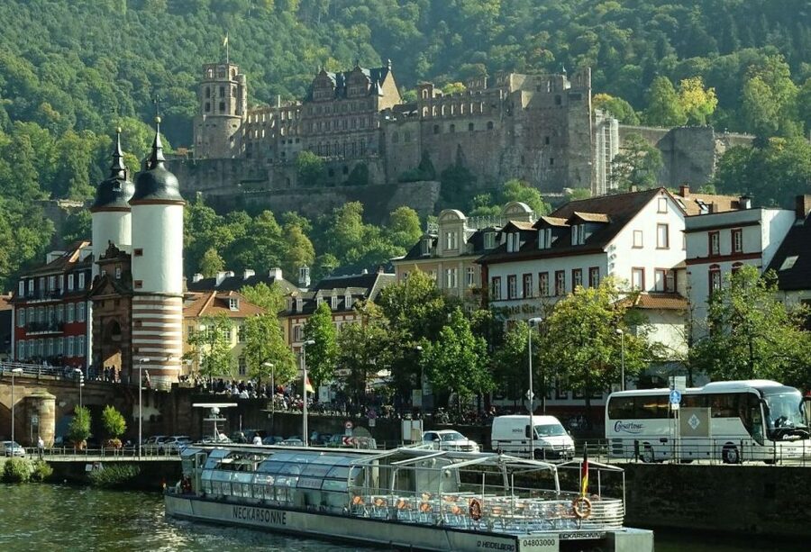 Romantic Heidelberg: Private Tour With Professional Guide - What the private format changes