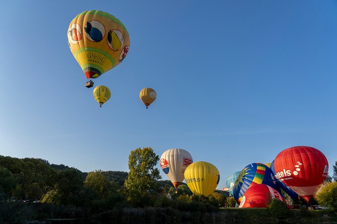 Romantic Hot Air Balloon Flight over Vilnius or Trakai - What the morning and evening schedules mean
