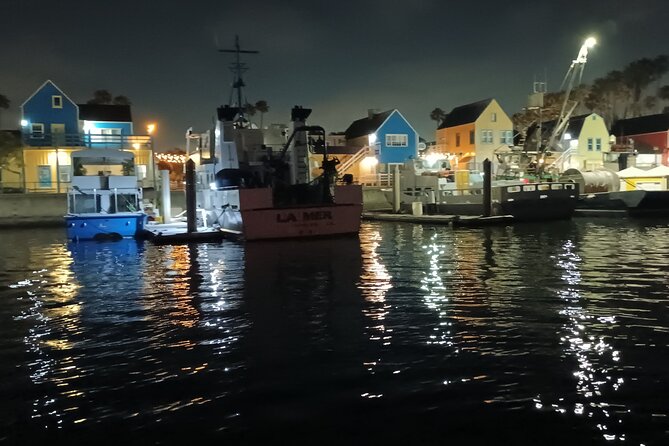 Romantic Luxury Boat Cruise with Wine Cheese Sea LionTours - Wine, charcuterie, and sea lions at sunset