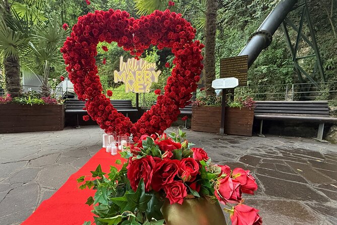 Romantic Marriage Proposal Experience in Lake Garda - Dinner for two after the answer