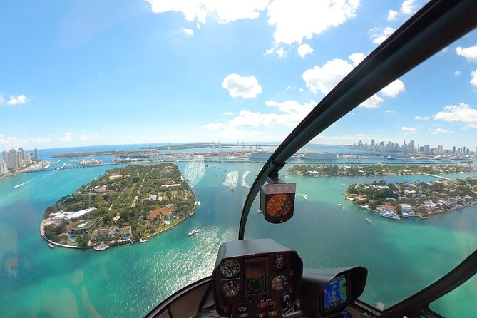 Romantic Miami Helicopter Tour with Champagne - What the 40-minute Miami flight feels like