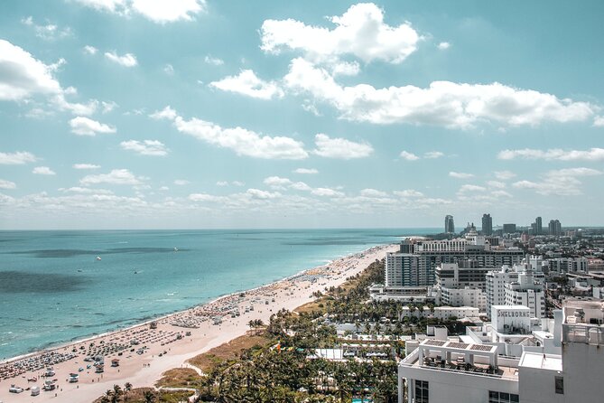 Romantic Miami Helicopter Tour with Champagne - The Venetian Islands in one sweep