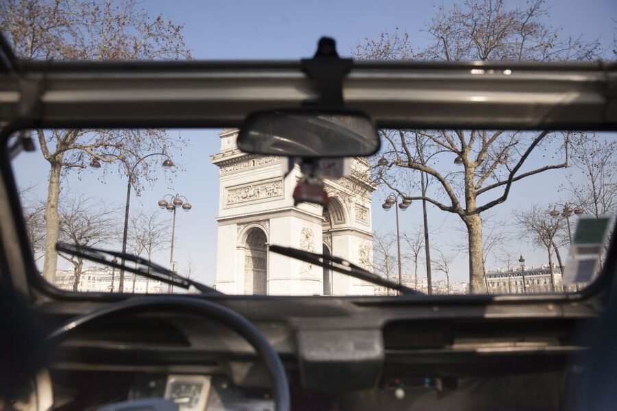 Romantic Paris Vintage Citroën 2CV Tour - Opéra Garnier and Place Vendôme