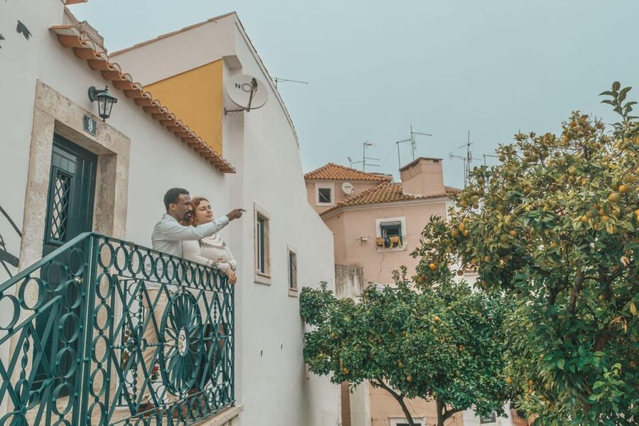 Romantic Photoshoot Experience for Couples in Lisbon - What the high ratings tell you