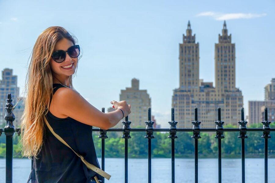 Romantic Photoshoot Experience for Couples in New York - Who will enjoy this most