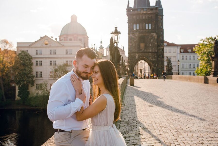 Romantic Photoshoot Experience for Couples in Prague - Key details before you book