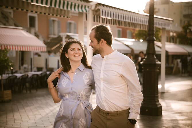 Romantic Photoshoot in Nice's Old Town or Nearby - Peter Horton’s local guidance adds value