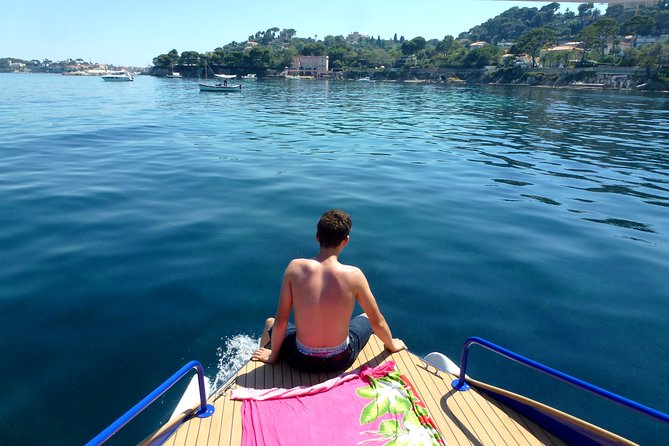 Romantic Private Tour for 2 plus guide on your own Solar Powered Boat - Leaving Mole des Pecheurs in Beaulieu-sur-Mer
