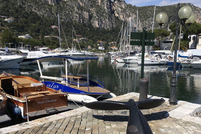 Romantic Private Tour for 2 plus guide on your own Solar Powered Boat - What the one-hour timing really means