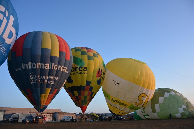 Romantic Sunrise Balloon Tour in Majorca - The flight itself, usually close to an hour