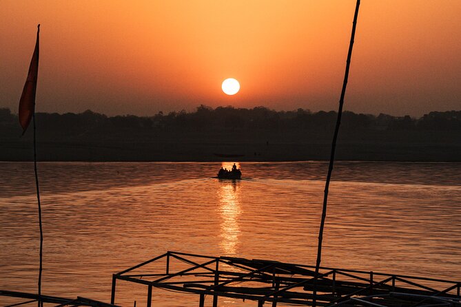 Romantic Sunrise Boat with Live Banaras Gharana Classical music - Why this early boat ride works so well