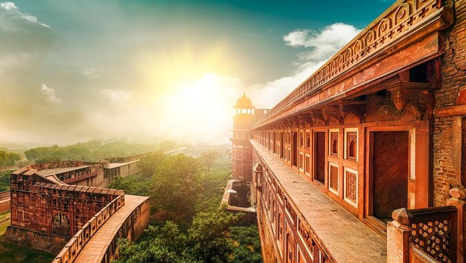 Romantic Sunset at the Taj Mahal: Day Trip from Delhi to Agra - Why the sunset angle changes the Taj Mahal experience