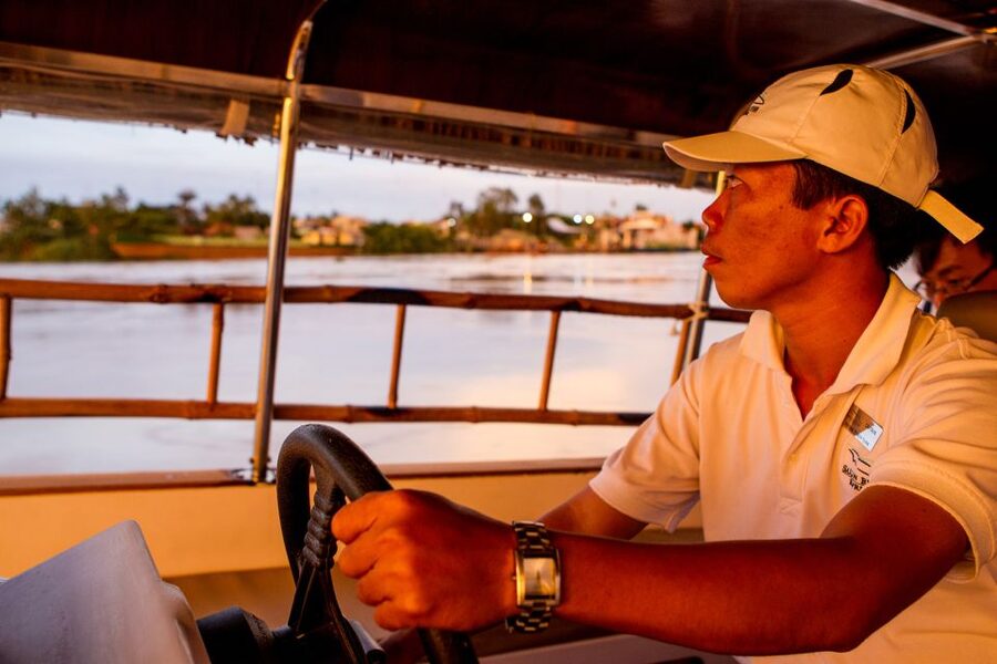 Romantic Sunset Cruise by Speedboat - Nha Rong Wharf and the Dragon House