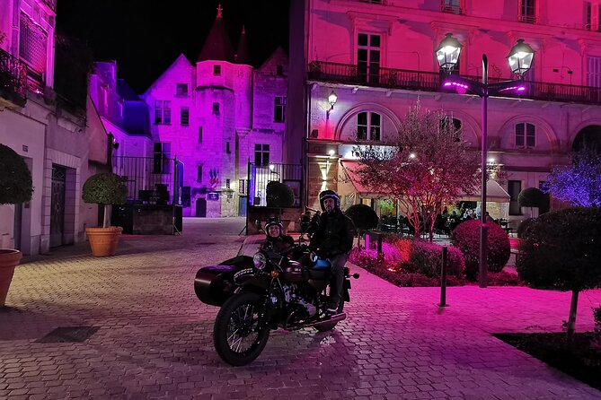 Romantic Tour By Night - The vintage sidecar is part of the experience