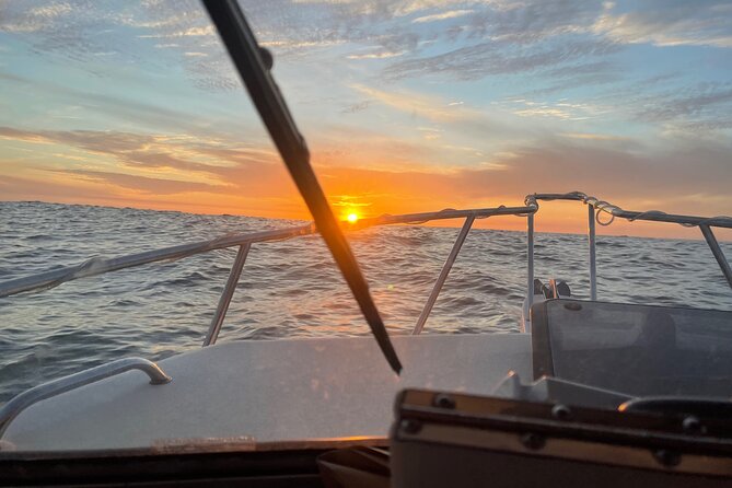 Romantic Wine and Cheese Boat Tower Cruise - Cheese, crackers, and your own bottle
