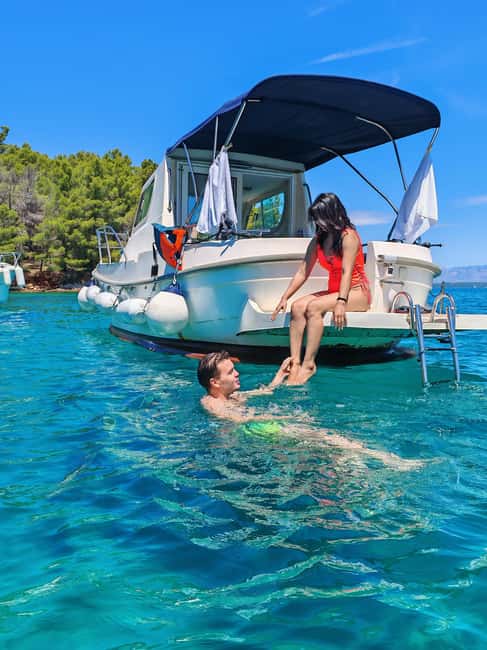Romantic Zadar Sunset and Night Coctails Cruise - The Sea Organ from the water